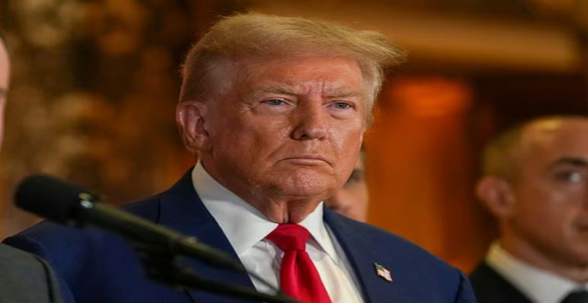 প্রেসিডেন্ট ডোনাল্ড ট্রাম্প